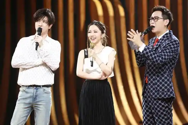 邓紫棋被相亲!刘宇宁酷狗人气第一,薛之谦"罢录"|163_手机网易网