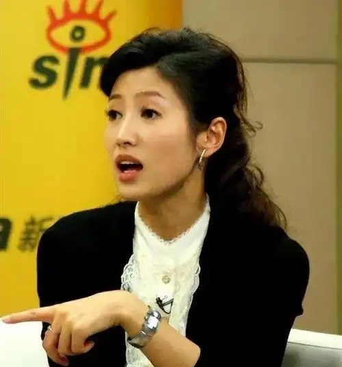 主持人徐春妮我这辈子最正确的选择肯定是为刚强生了个儿子