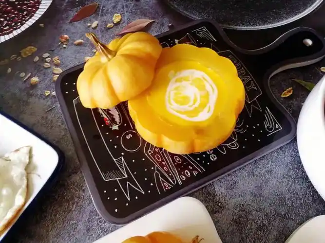 万圣节99甜品,奶香南瓜99盅,软糯丝滑香甜,好吃的停不下来.
