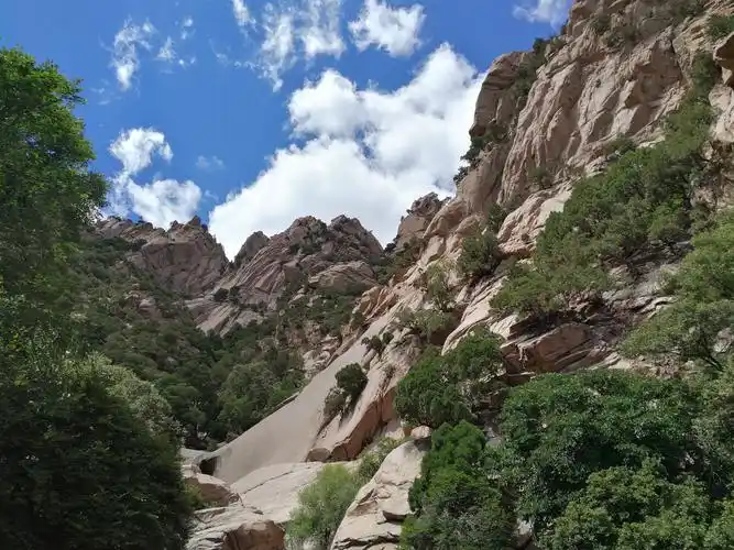 【美丽的包头梅力更风景区】