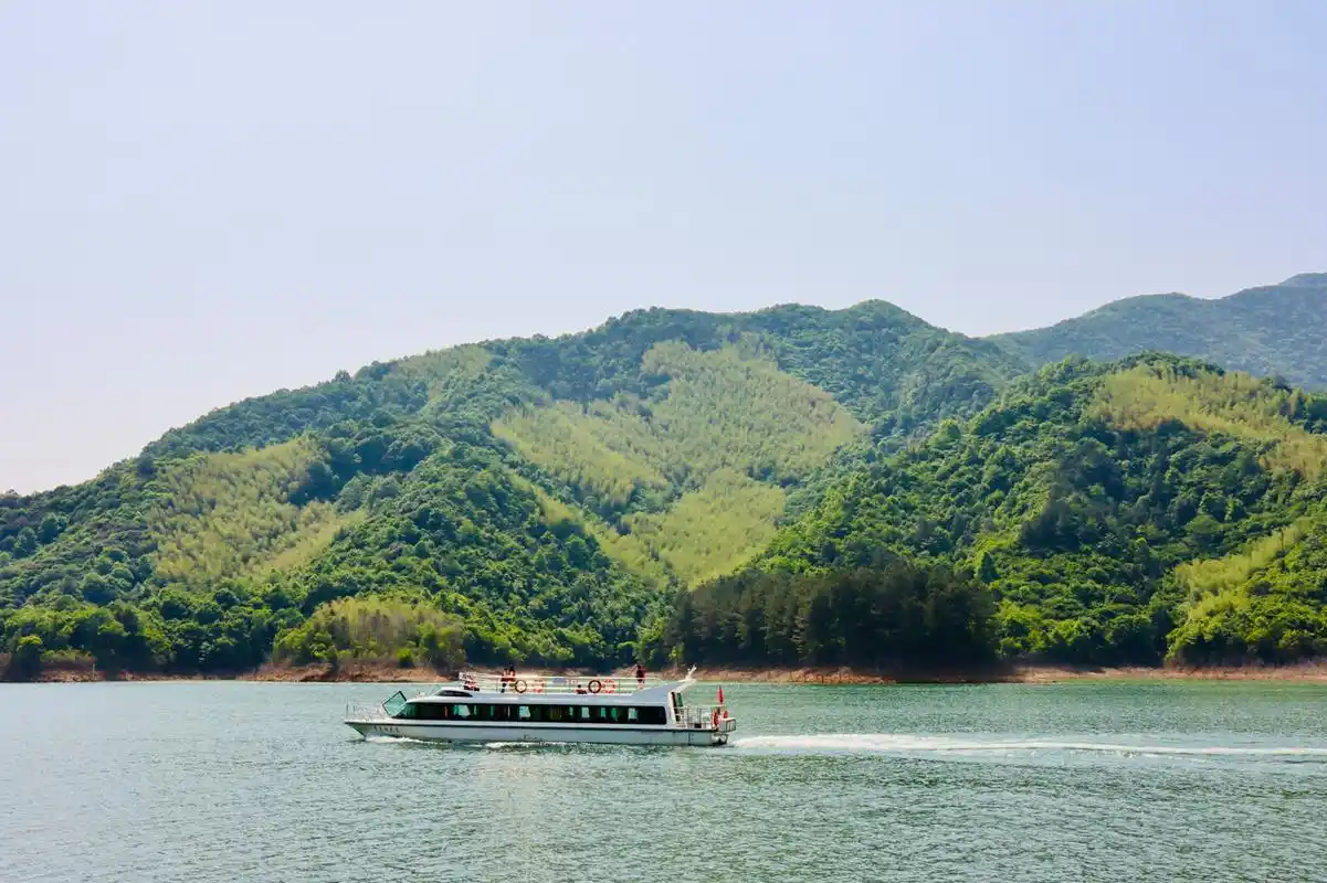 宁国·青龙湾原生态旅游度假区 号称:皖南川藏线上的小千岛湖 	 青