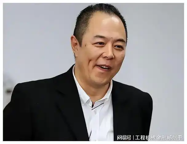 北京电影学院张铁林 1957 年出生在河北省,小时候那可是个顶呱呱的小