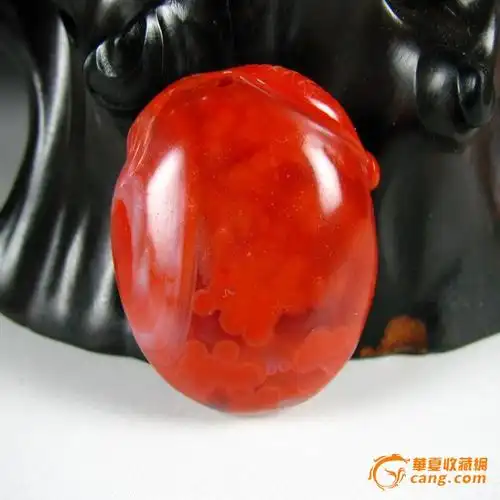 超油润天然柿子红南红玛瑙俏色雕 金玉满堂 挂件