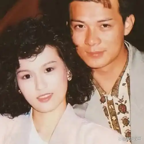 一天,黄日华发觉自己从来就没有忘记过梁洁华,曾经点点滴滴的相爱证明