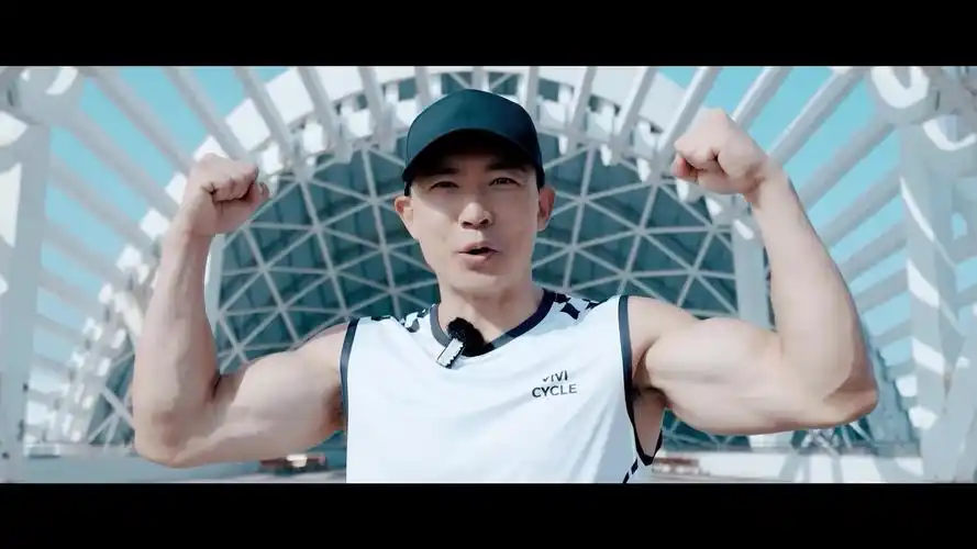 刘畊宏西海岸新区推介:健身嘉年华,运动西海岸_凤凰网视频_凤凰网