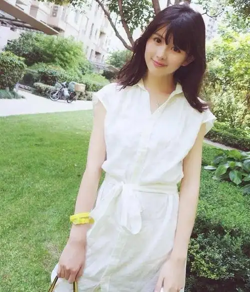 南昌大学校花走红 长相清纯甜美被赞"最美邻家女孩"