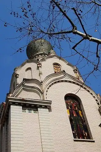 东正教圣尼古拉斯教堂,在思南路口