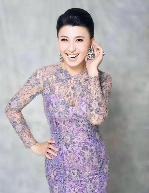 解放军"海军"培养出来的10位女明星,看看你最喜欢哪一位?