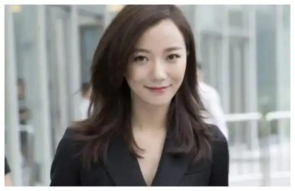 红极一时白百何相似却缺乏清醒为何无人再提