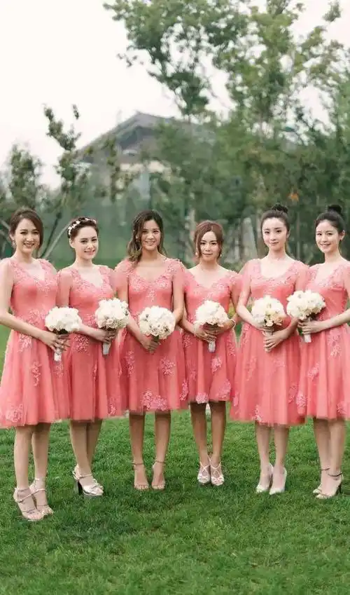 盘点女明星"伴娘之路",刘亦菲艳压新娘张靓颖,唐嫣伴娘都红了_婚礼