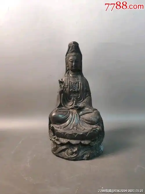 铜观音坐莲摆件有年代感高