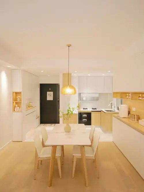 原木色现代简约风被追问的地板78揭秘