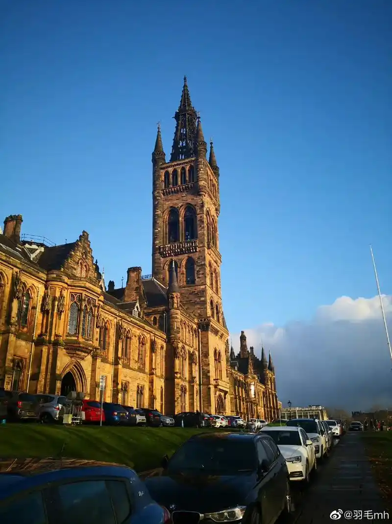 来一组疫情爆发前,在英国伦敦,爱丁堡等地出游的照片.与东方比 - 抖音