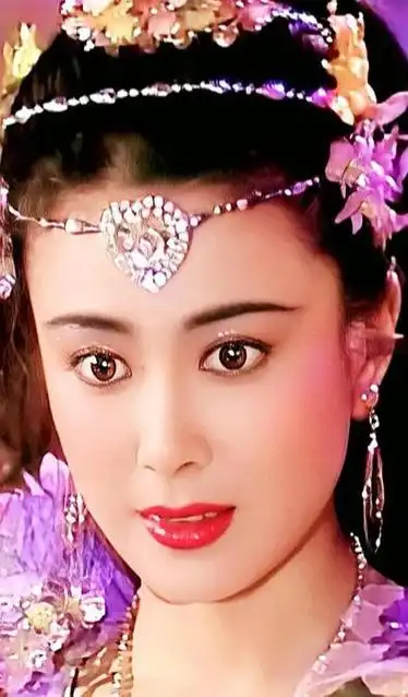 傅艺伟的悲惨人生独子去世闺蜜吸毒老搭档离世