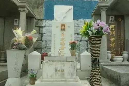 黄家驹死亡现场黄家驹坠台现场视频开放