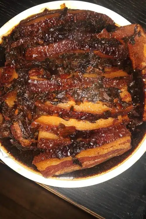 落幕唯想你做的简单易行的梅干菜扣肉