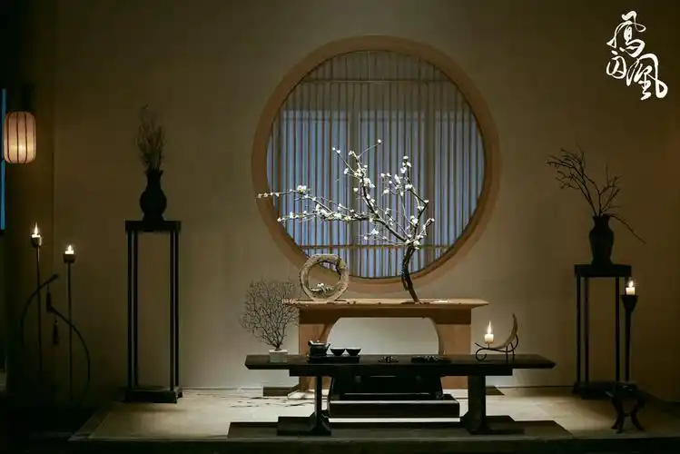 由关晓彤,宋威龙等人气演员联袂主演,于正担任总制片人的古装言情大剧