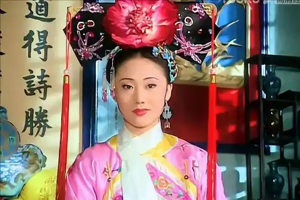 但是当时同组演员李楠也接到了《还珠格格》的角色邀请,而他的戏份还