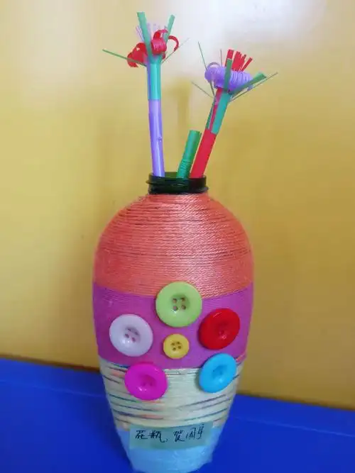 "变废为宝"亲子废旧物品制作主题活动——西固区世纪春天幼儿园