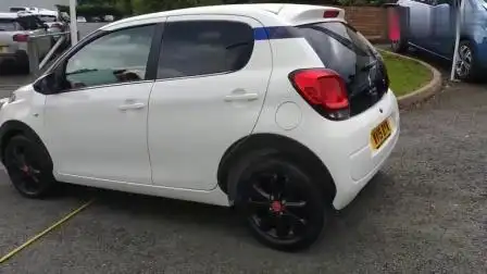 外观个性的小巧精致微型车, 雪铁龙c1