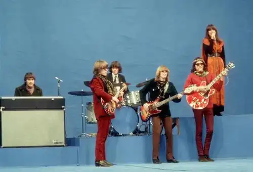 资讯 生活 音乐美国著名迷幻摇滚乐队杰弗逊飞船(jefferson airplane)