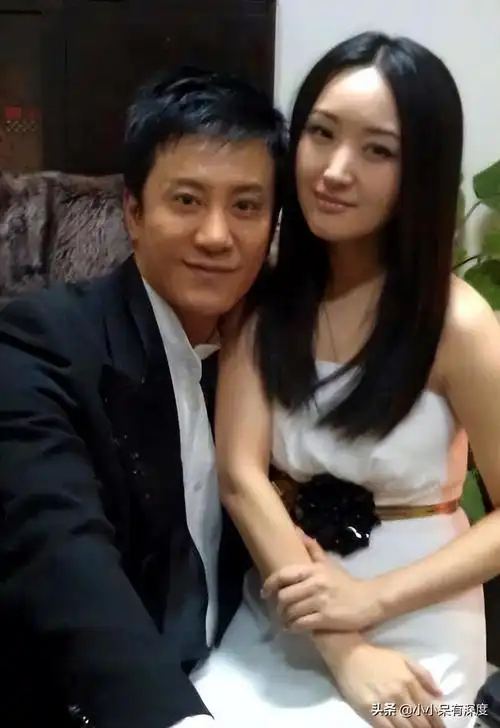 赖文峰为保护杨钰莹分手的吗,杨钰莹结婚了没有 - 千梦