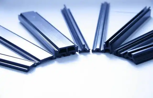 隔热条市场分为三个层次:一是以泰诺风保泰为代表的进口尼龙隔热条