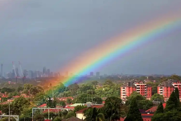 彩虹寓意吉祥,见者都有好运,希望大家都能,雨过天晴,虹运当头