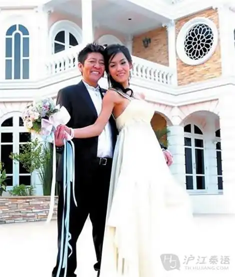 盘点:泰星们的甜蜜结婚照