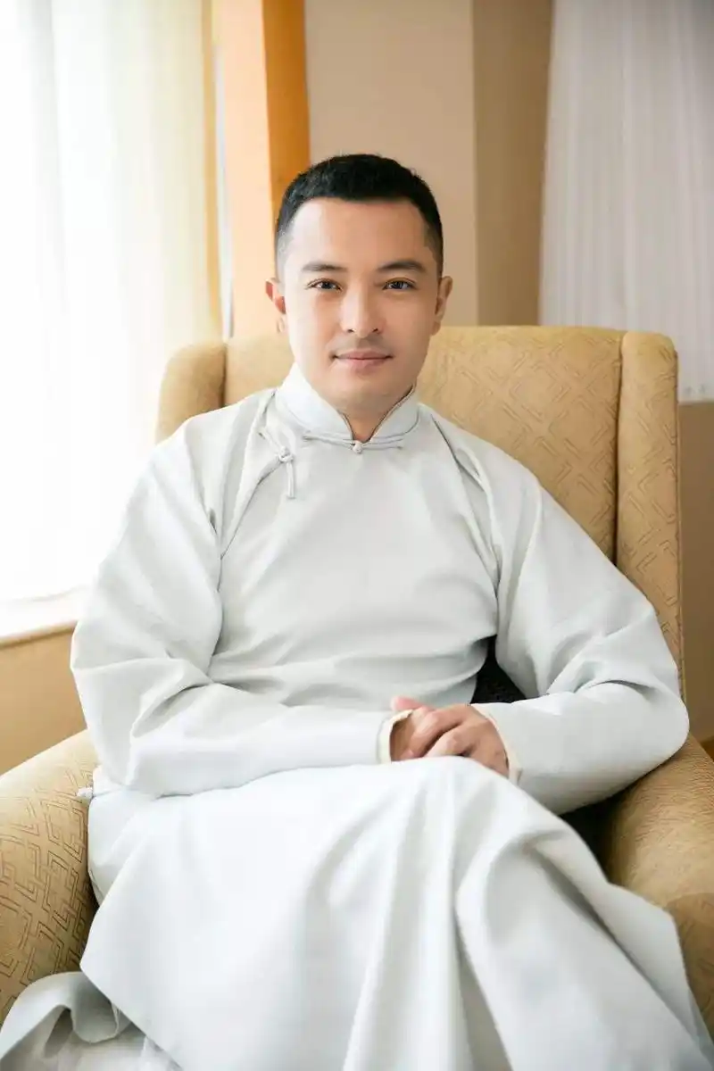 富大龙个人资料(富大龙的"不将就","打脸"了娱乐圈的多少人) | 说明书