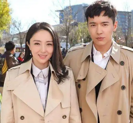 曝董璇和高云翔离婚 网友猜疑为保财产假离婚