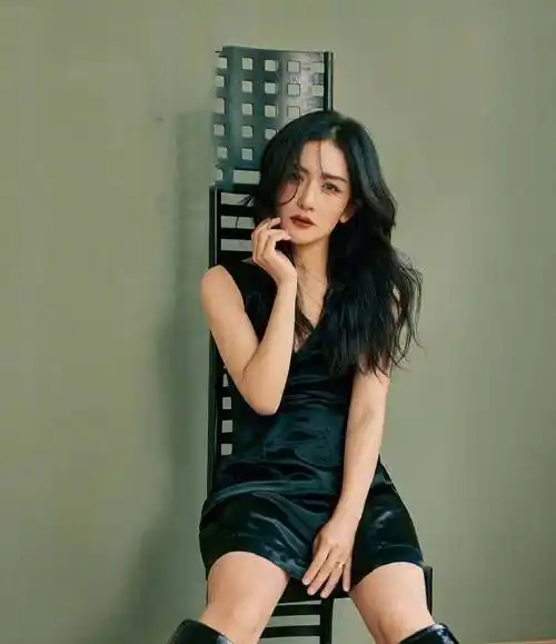 41岁的谢娜真的放手了!