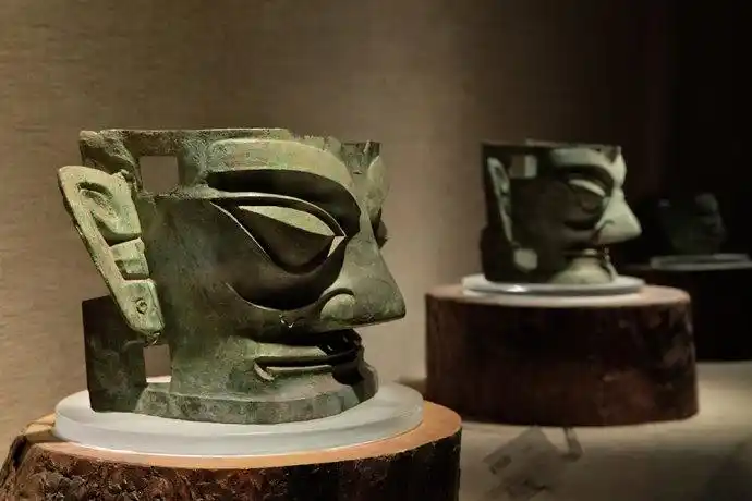 三星堆·青铜面具