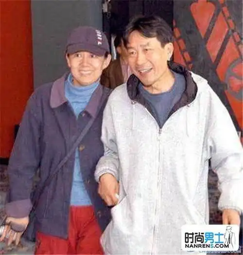 哈斯高娃现任老公是李雪健吗哈斯高娃有孩子没