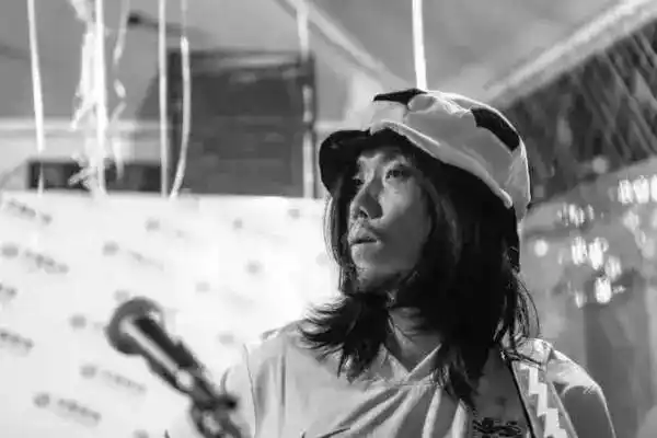 要是关注时下摇滚乐,你应该知道—— 后海大鲨鱼