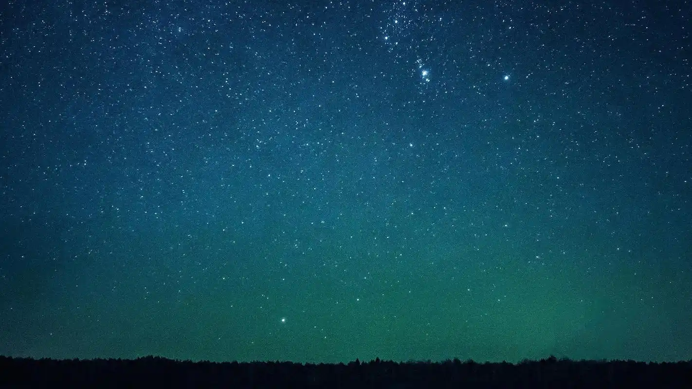 蓝色星空唯美图片桌面壁纸