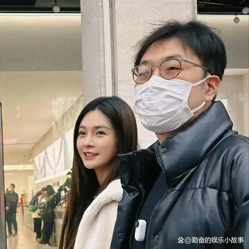 杜海涛沈梦辰近照曝光,男方发量稀疏脸长斑,结婚2年还没办婚礼