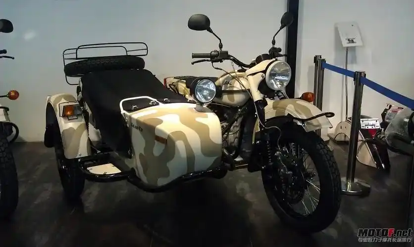 两台俄罗斯三轮乌拉尔ural750登陆国内