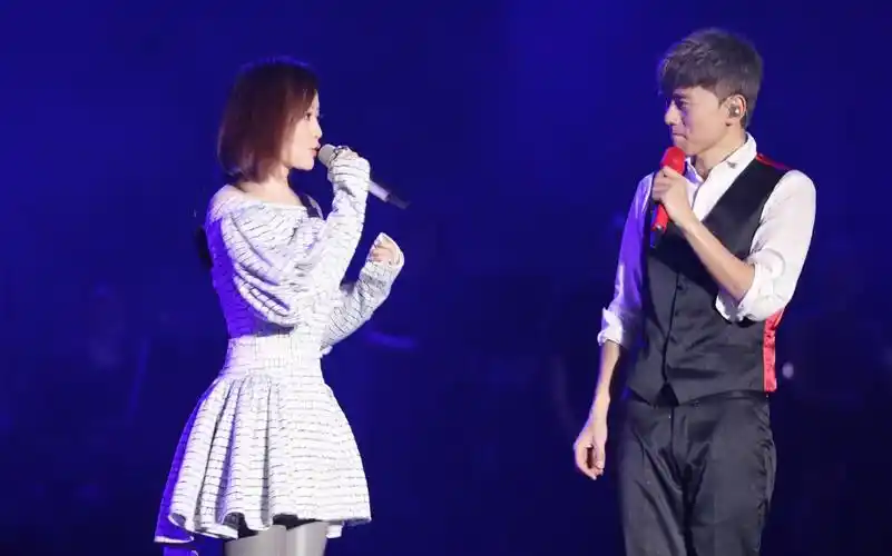 【未.live巡回演唱会杰嘉宾系列】张杰&张靓颖《燕归巢》