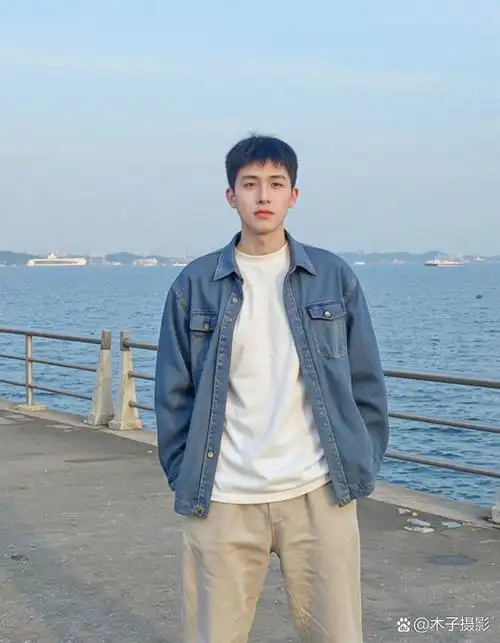 一米八的弟弟镜头感超好,阳光男大学生轻松拍出日系男友感!