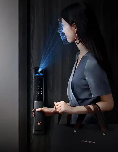 年前家里换锁别买指纹锁 能刷脸开门的云米ai智能锁master更好用