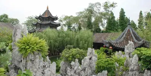 岭南四大名园之余荫山房