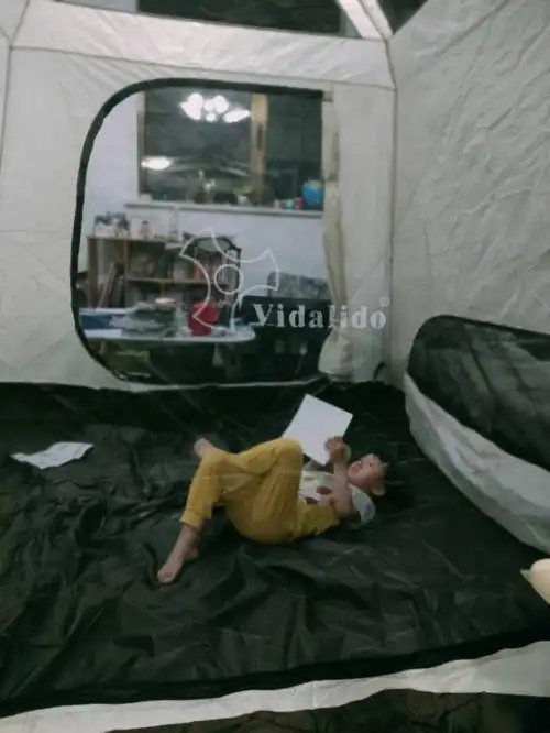 我老怕小,现在觉得自己买大了,我客厅四米宽,帐篷还没全放开都堵满了