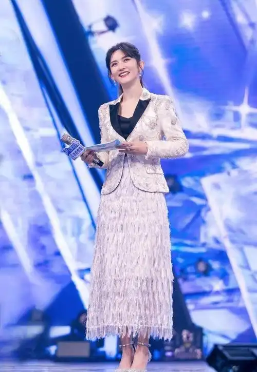 谢娜吐槽媒体谈访:含泪播种的人一定能含笑收获