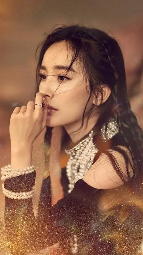 杨幂性感迷人写真手机壁纸