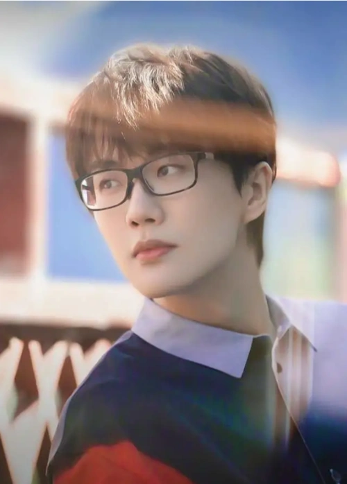 重合度这么高都不承认抄袭许嵩的有何不可罗聪的头这么铁