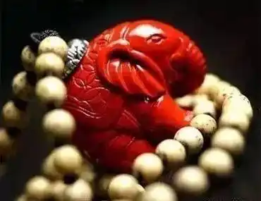 因而无论是佩戴还是用来写符,都有辟邪驱鬼的功能.