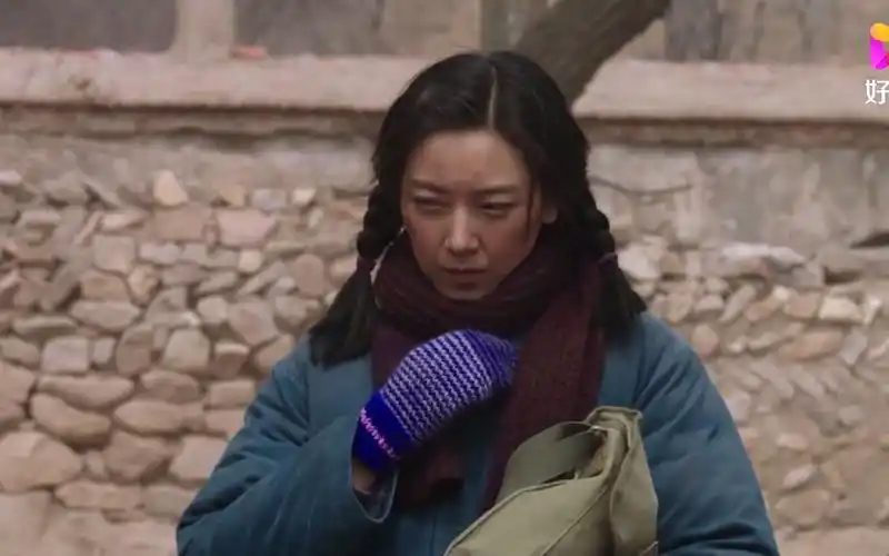 希望的大地:出力不讨好,蔚蓝心急如焚错怪田队,柳莹赶忙道歉!