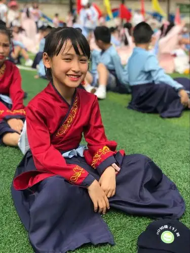 融合传统文化浸润和美校园厦门市乌石浦小学第十一届田径运动会