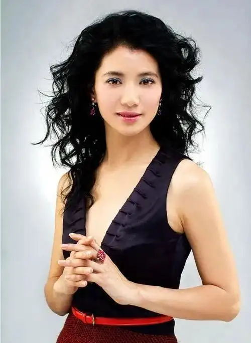 袁咏仪靓丽唯美惊艳时光的女人